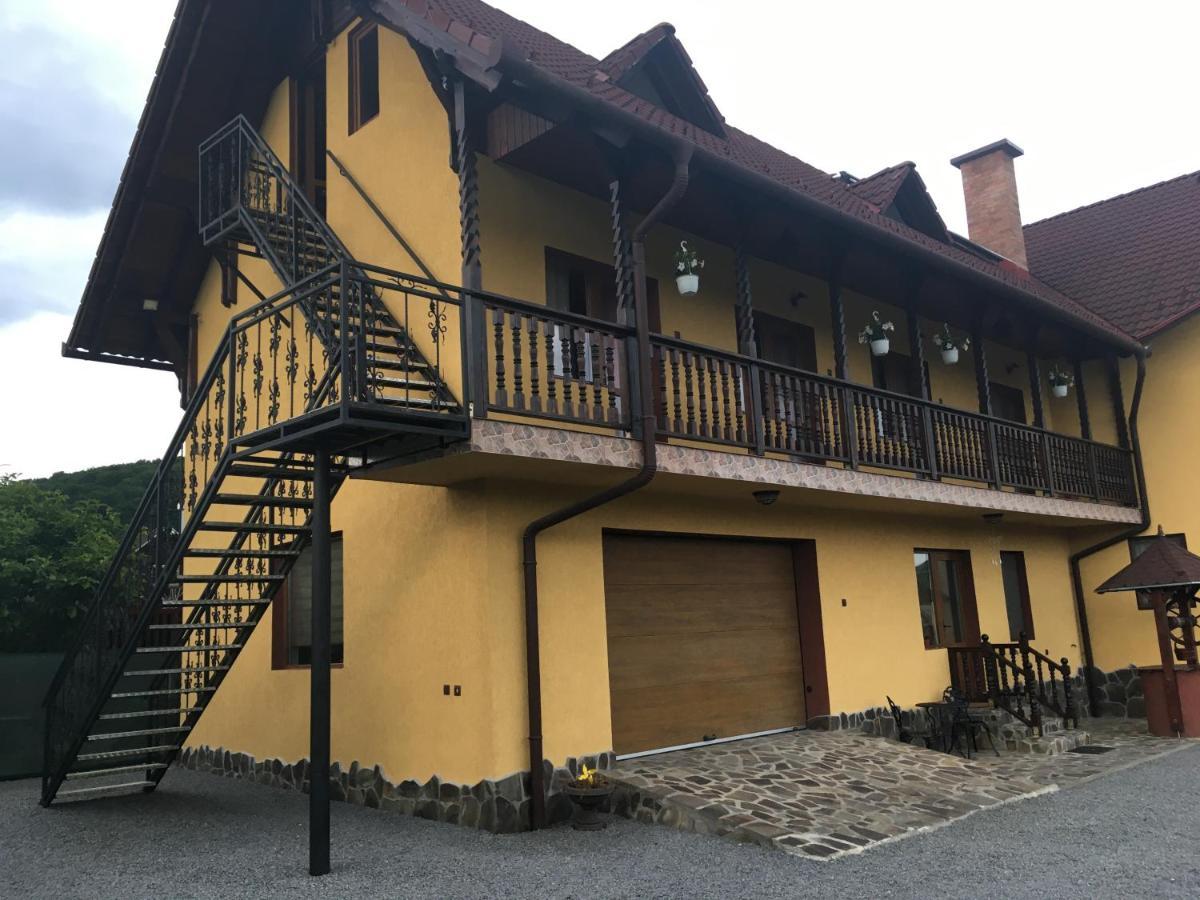 Casa Bambi Hotel Sovata Exterior photo