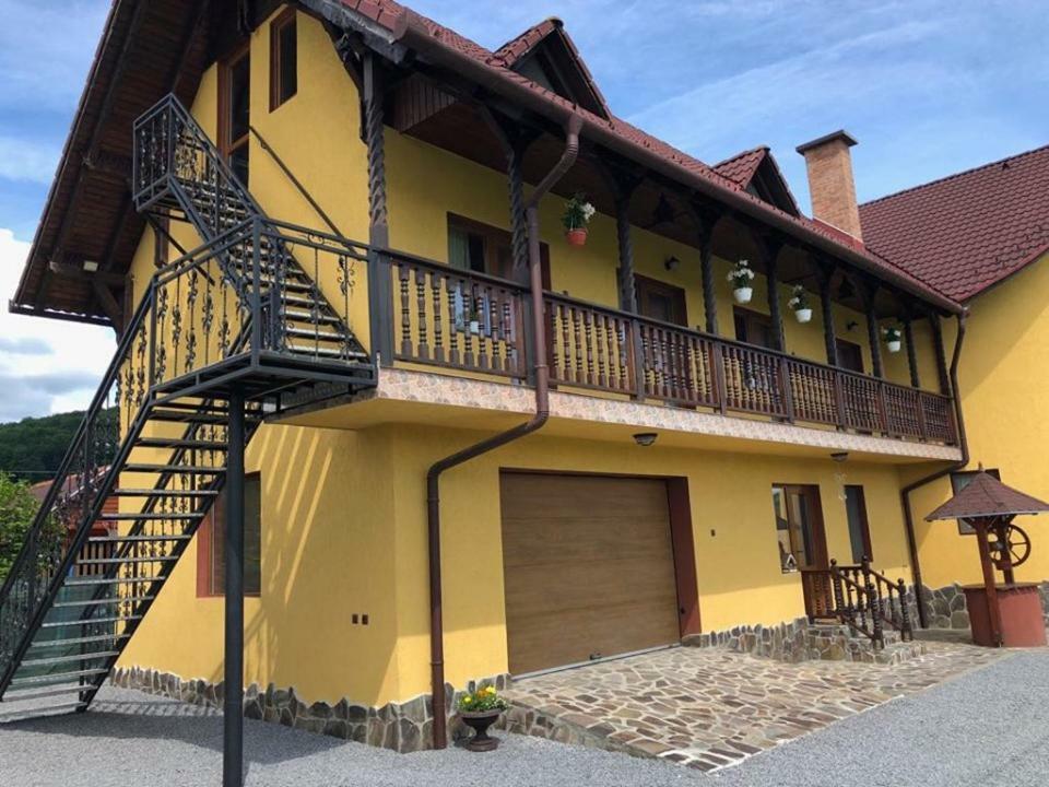 Casa Bambi Hotel Sovata Exterior photo